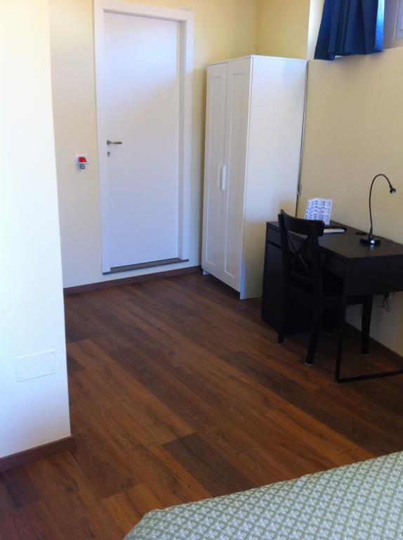 Albergo Il Cochino Montale  Екстериор снимка