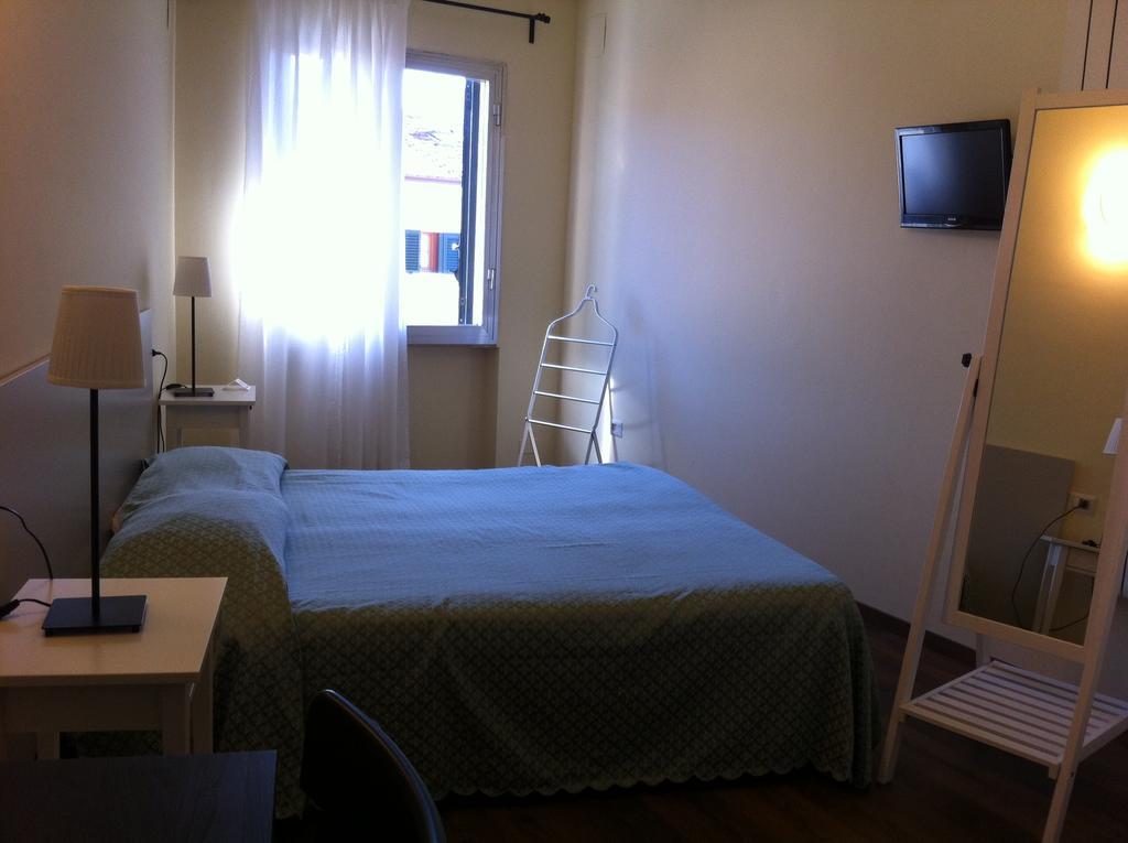Albergo Il Cochino Montale  Екстериор снимка